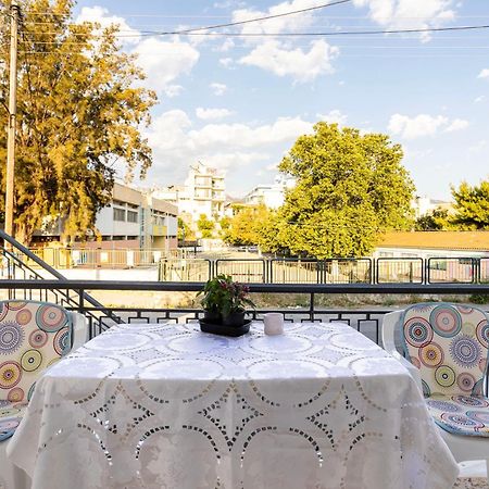 Kalamata'S Sunny Retreat Near The Historic Center Exterior foto